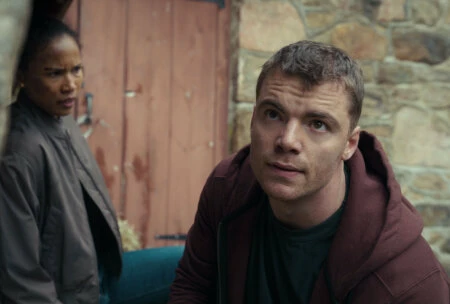 Картинка из сериала Ночной агент