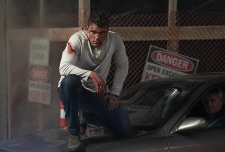 Картинка из сериала Ночной агент